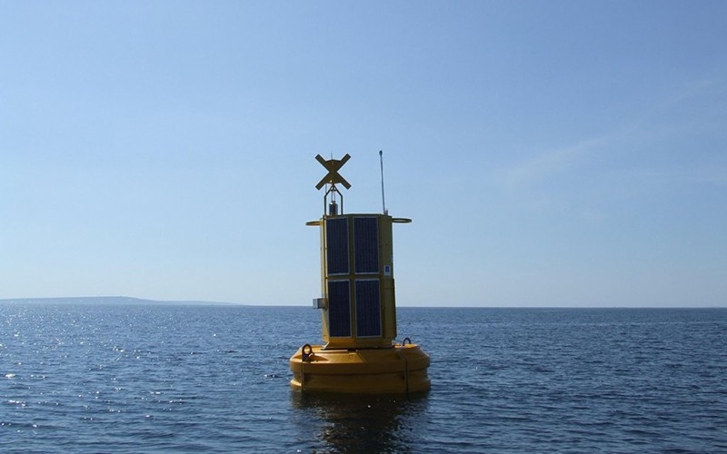 水质监测浮标系统